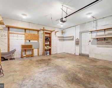 8916 Braeburn Drive - Photo Thumbnail 52