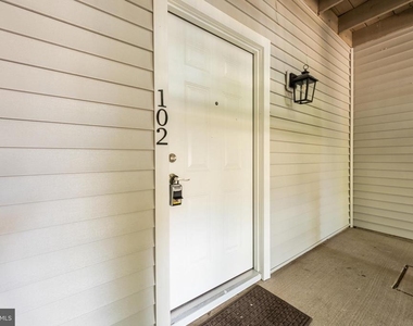 14301 Rosy Lane - Photo Thumbnail 4