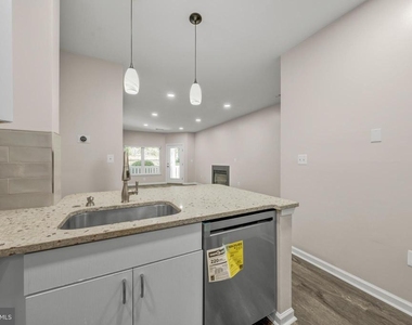 14301 Rosy Lane - Photo Thumbnail 12
