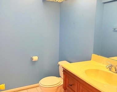 3758 Mazewood Lane - Photo Thumbnail 23