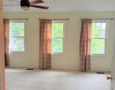 3758 Mazewood Lane - Photo Thumbnail 16