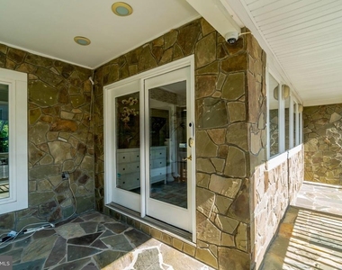 3714 Hummer Road - Photo Thumbnail 4