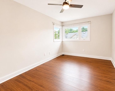 1959 Lakeport Way - Photo Thumbnail 16
