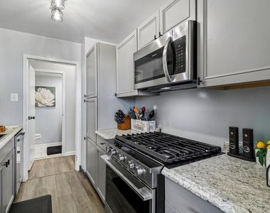 301 N Beauregard Street - Photo Thumbnail 13