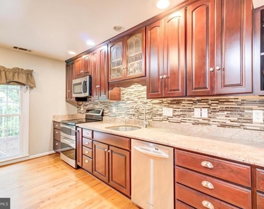 2329 S Rolfe Street - Photo Thumbnail 12