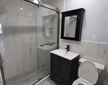 1810 E Albert Street - Photo Thumbnail 9