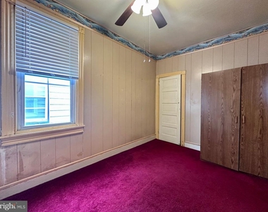134 E Eleanor Street - Photo Thumbnail 6