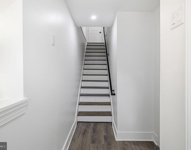 2370 Randolph Street - Photo Thumbnail 4