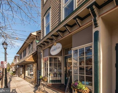46 N Edgewater Avenue - Photo Thumbnail 12