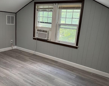 8803 48th Avenue - Photo Thumbnail 29