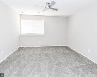 10245 Prince Place - Photo Thumbnail 10