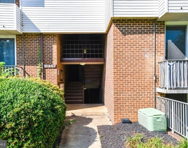 10245 Prince Place - Photo Thumbnail 2