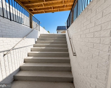 6600 Long Shadow Court - Photo Thumbnail 6