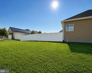 6600 Long Shadow Court - Photo Thumbnail 9