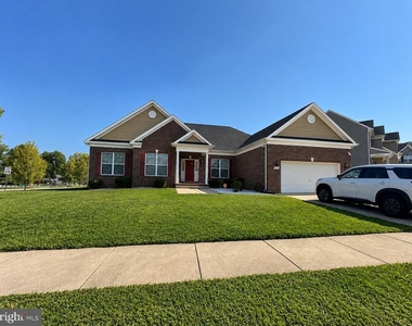 6600 Long Shadow Court - Photo Thumbnail 8
