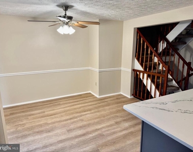 3723 Castle Terrace - Photo Thumbnail 8