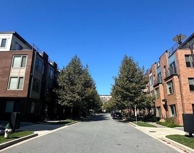 8051 Tribeca Street - Photo Thumbnail 3