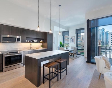 4710 Elm Street - Photo Thumbnail 2