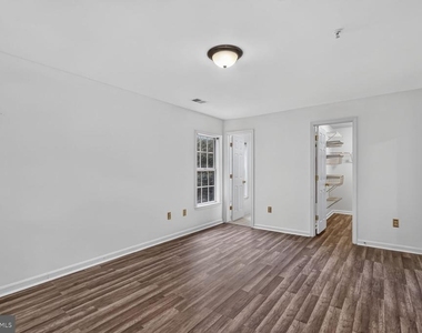 15308 Diamond Cove Terrace - Photo Thumbnail 12