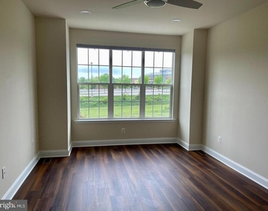 7544 Morris Street - Photo Thumbnail 6