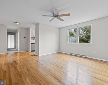 4412 Falls Bridge Drive - Photo Thumbnail 5