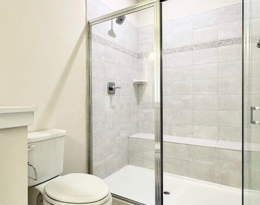 812 Canary Island Court - Photo Thumbnail 19