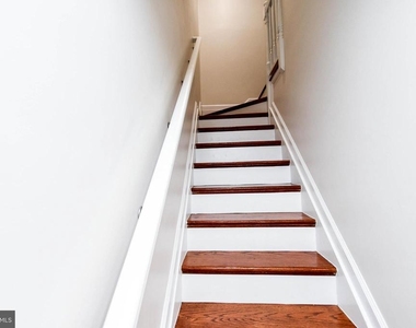 531 Hilltop Terrace Se - Photo Thumbnail 16