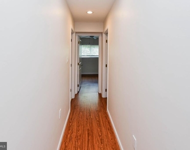 531 Hilltop Terrace Se - Photo Thumbnail 21