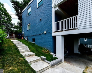 531 Hilltop Terrace Se - Photo Thumbnail 4