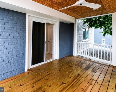 531 Hilltop Terrace Se - Photo Thumbnail 14