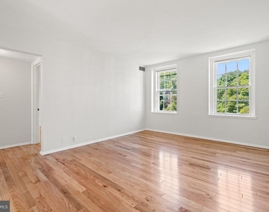 3940 Langley Court Nw - Photo Thumbnail 10