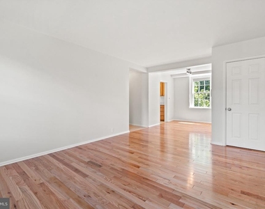 3940 Langley Court Nw - Photo Thumbnail 8