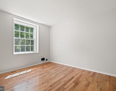 3940 Langley Court Nw - Photo Thumbnail 17