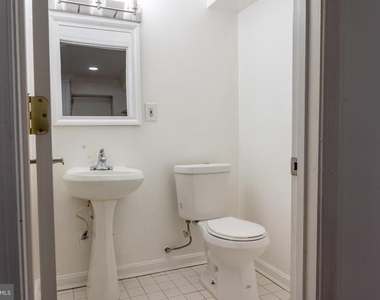 417 Atlantic Street Se - Photo Thumbnail 4