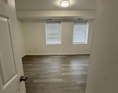 417 Atlantic Street Se - Photo Thumbnail 11