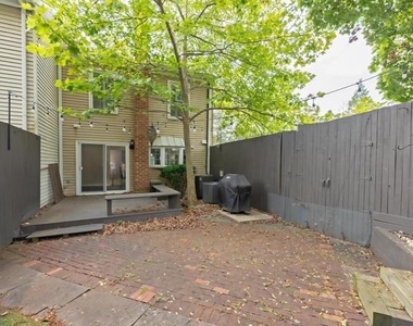 2317 37th Street Nw - Photo Thumbnail 48