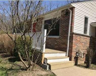 954 Rose Drive - Photo Thumbnail 40
