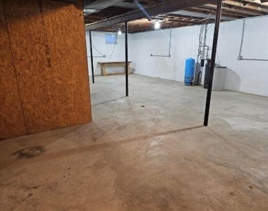 954 Rose Drive - Photo Thumbnail 26