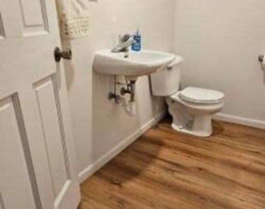 954 Rose Drive - Photo Thumbnail 19