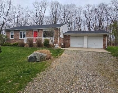 954 Rose Drive - Photo Thumbnail 41
