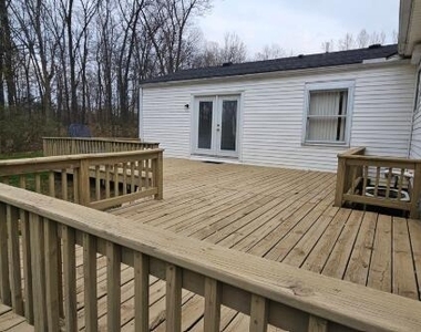 954 Rose Drive - Photo Thumbnail 35