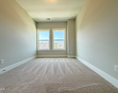 776 Ballyneal Alley - Photo Thumbnail 29