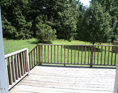 1409 Opal Court - Photo Thumbnail 6