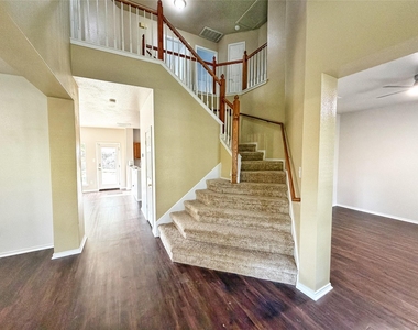 1114 Black Locust Dr - Photo Thumbnail 1