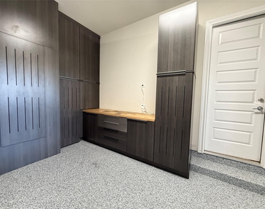 10107 Ida Grove Ln - Photo Thumbnail 27