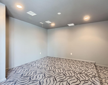 10107 Ida Grove Ln - Photo Thumbnail 21