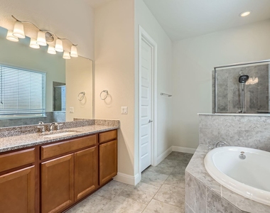 10107 Ida Grove Ln - Photo Thumbnail 13