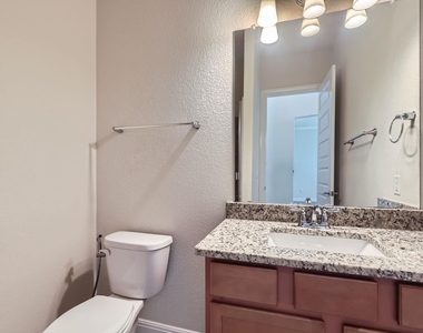 10107 Ida Grove Ln - Photo Thumbnail 15