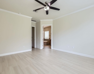 10107 Ida Grove Ln - Photo Thumbnail 11