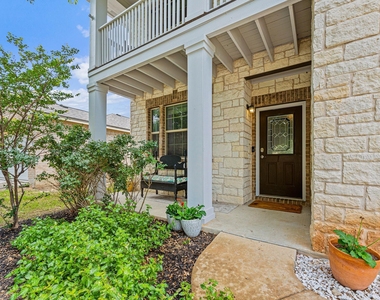 4516 Tiddle Ln - Photo Thumbnail 1